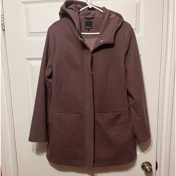 Reitmans coat - Picture 1 of 2